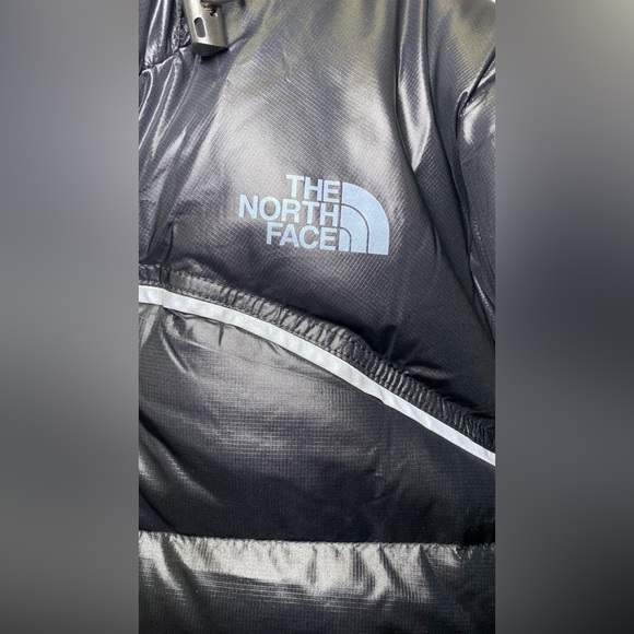 Women’s 2000 Retro Nuptse The North Face Jacket - Picture 2 of 11